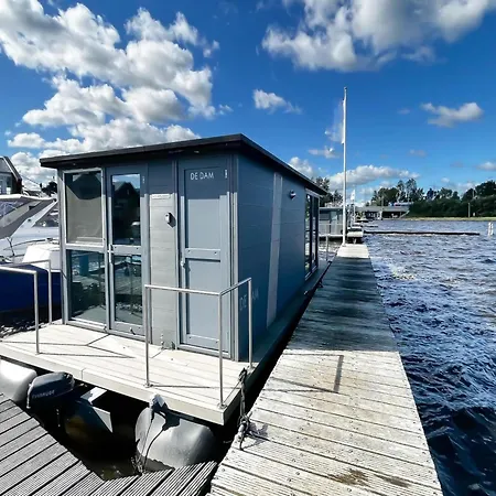Houseboat For 4 On Uitgeester